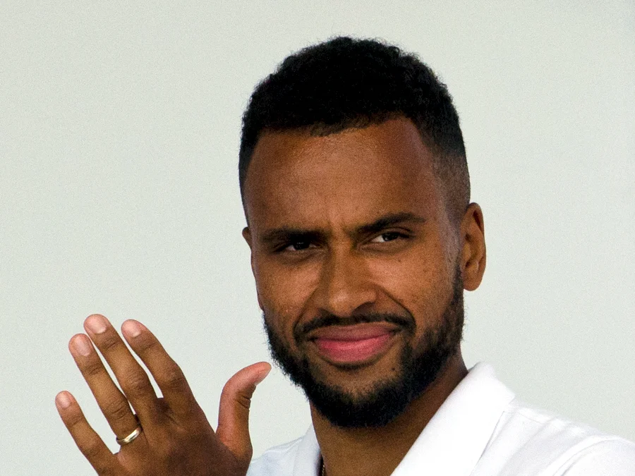 Isaac Kiese Thelin i matchtröja 2018